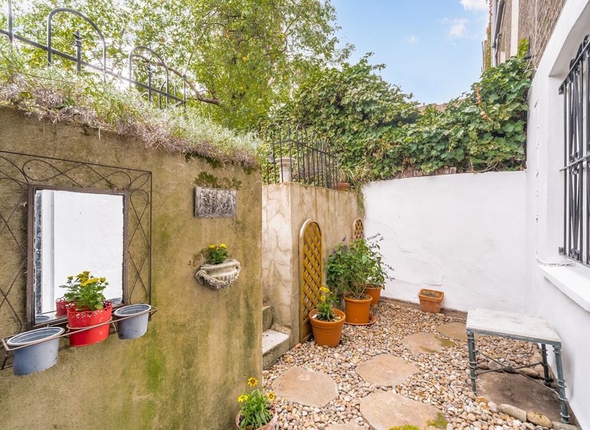 Properties for sale in Wharton Street - WC1X 9PT view4