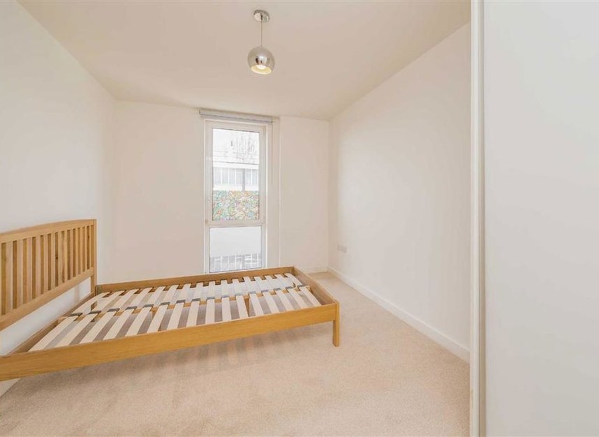 Properties for sale in White Horse Lane - E1 3FY view4