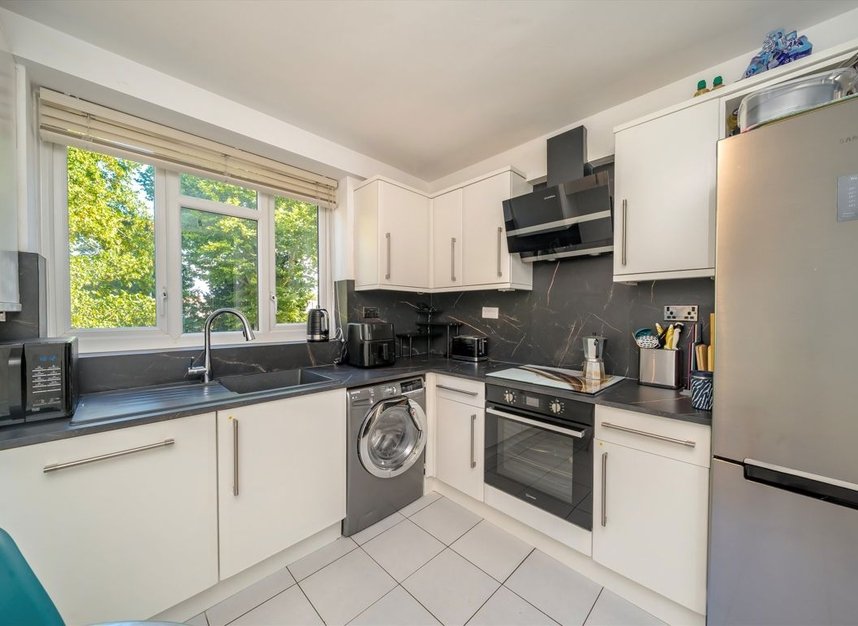 Properties for sale in Whitnell Way - SW15 6DQ view5