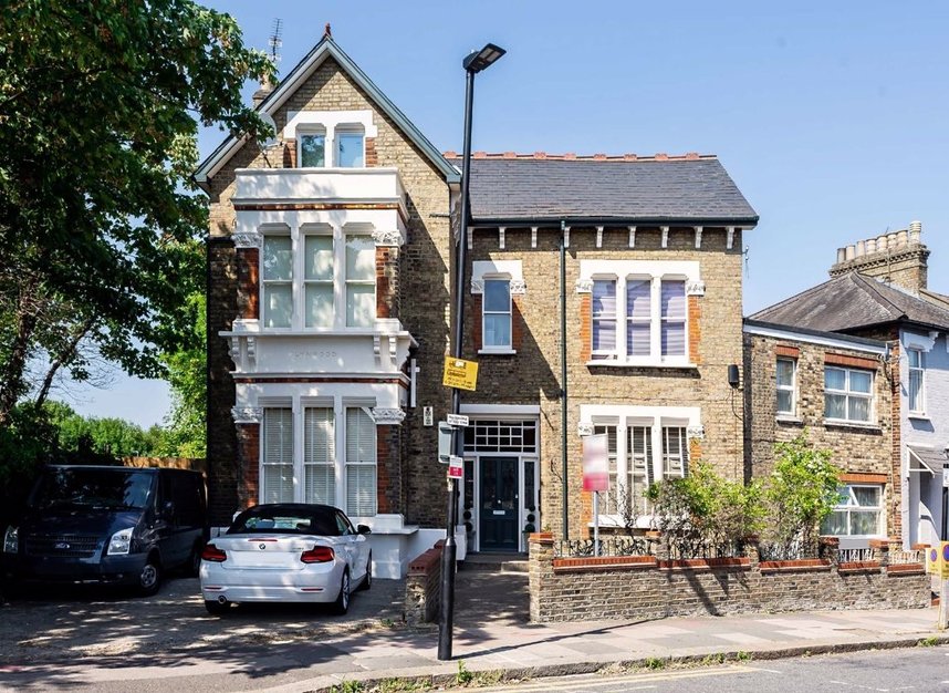 Flat for sale in Whittington Road, London, N22 (Ref 185614) Dexters