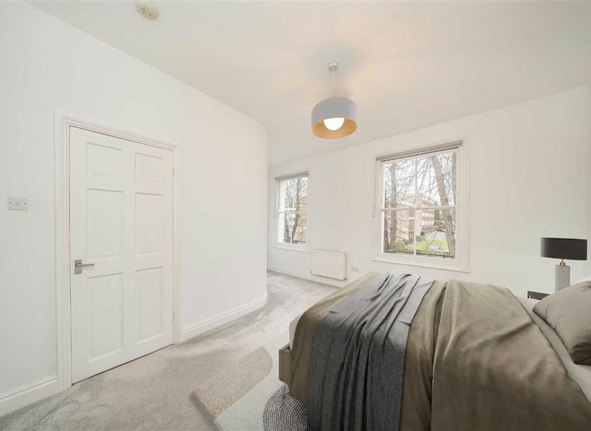 Properties for sale in Wick Road - TW11 9DW view6