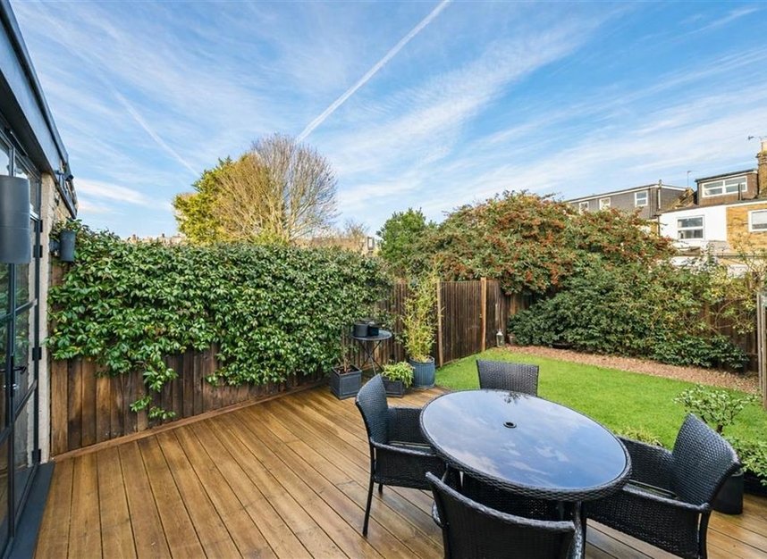 Properties for sale in Wick Road - TW11 9DW view7