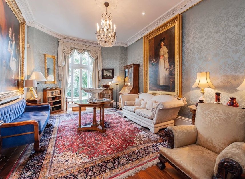 Properties for sale in Wilton Crescent - SW1X 8RN view3