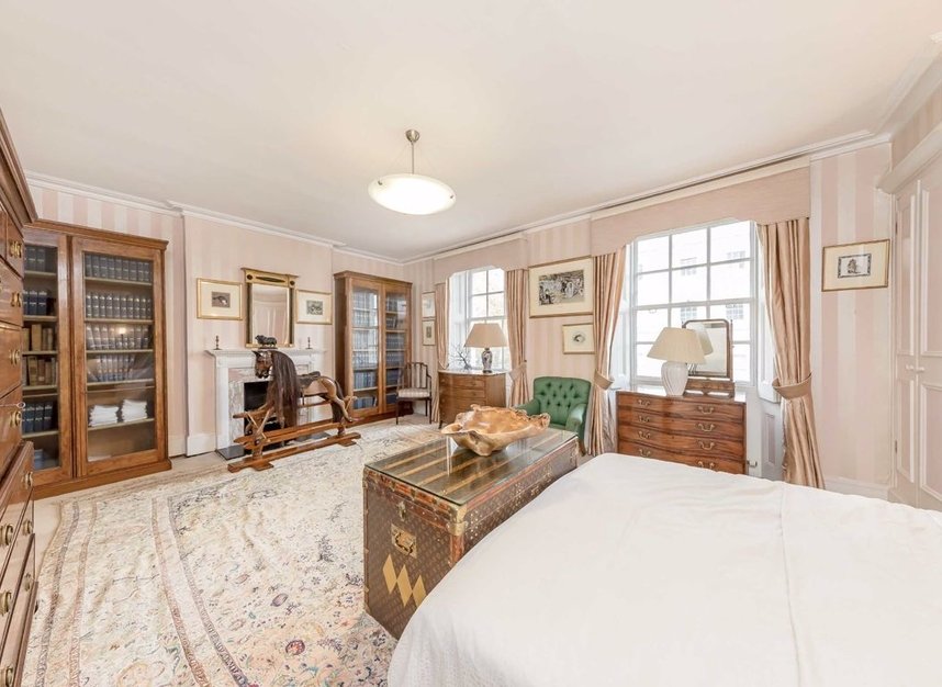 House for sale in Wilton Crescent, London, SW1X Dexters