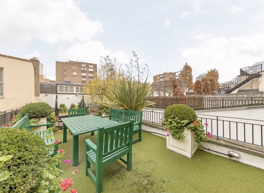 House for sale in Wilton Crescent, London, SW1X Dexters