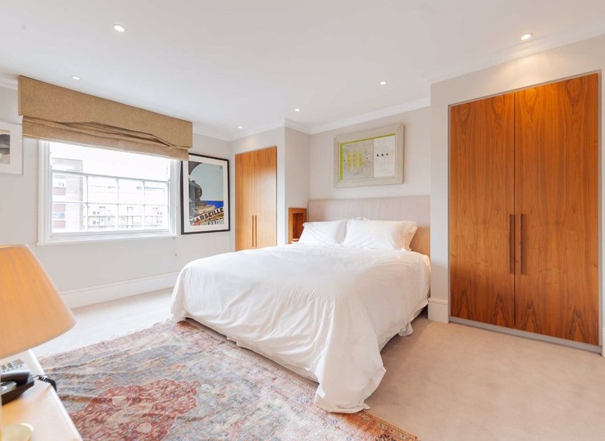 Properties for sale in Wilton Crescent - SW1X 8RN view7