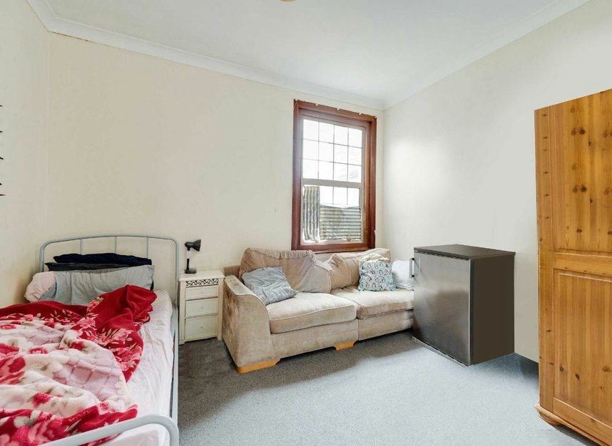 Properties for sale in Wimborne Gardens - W13 8BZ view6