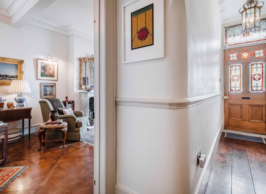 Properties for sale in Winchendon Road - SW6 5DR view6