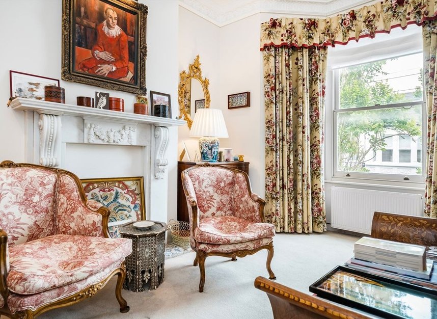 Properties for sale in Winchendon Road - SW6 5DR view8