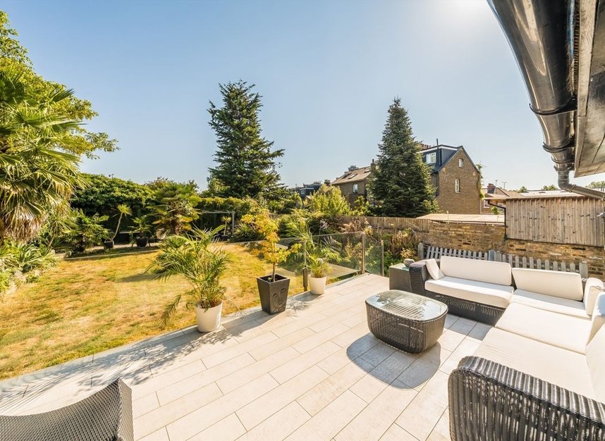 Properties for sale in Windmill Road - TW8 9LZ view12