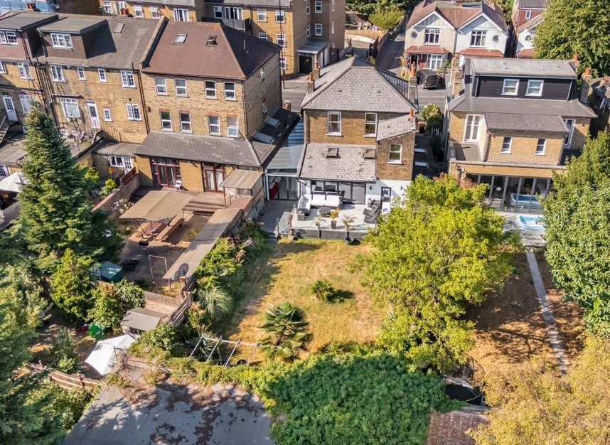 Properties for sale in Windmill Road - TW8 9LZ view8