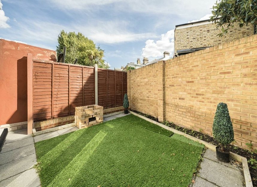 Properties for sale in Wingmore Road - SE24 0AS view8