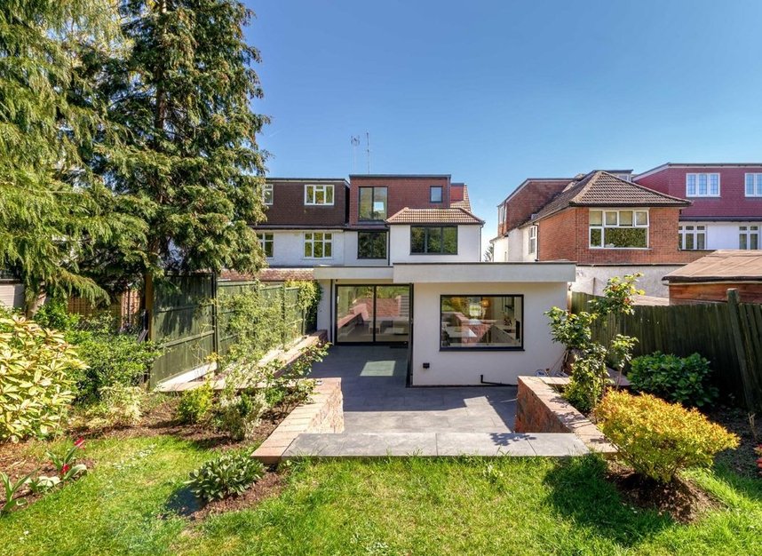 Properties for sale in Wise Lane - NW7 2RE view5