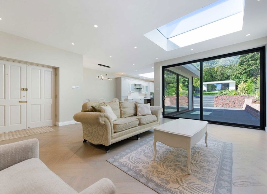 Properties for sale in Wise Lane - NW7 2RE view2