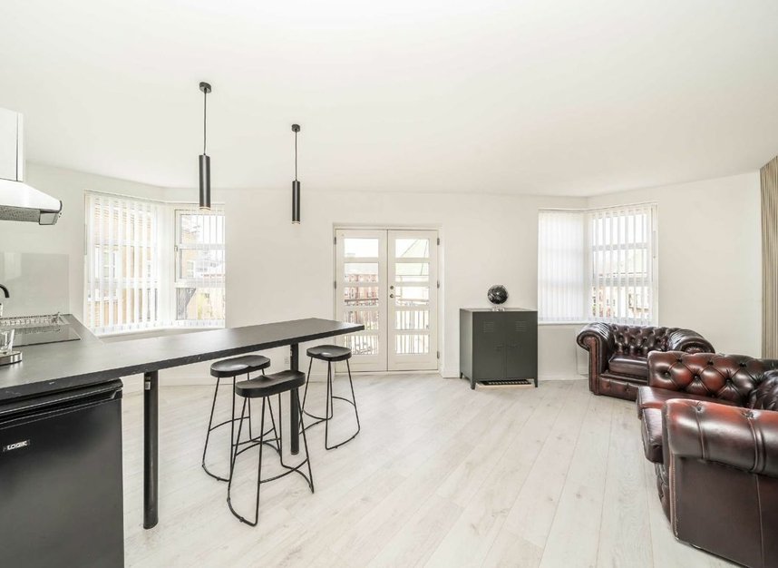 Properties sold in Wolfe Crescent - SE16 6SS view2