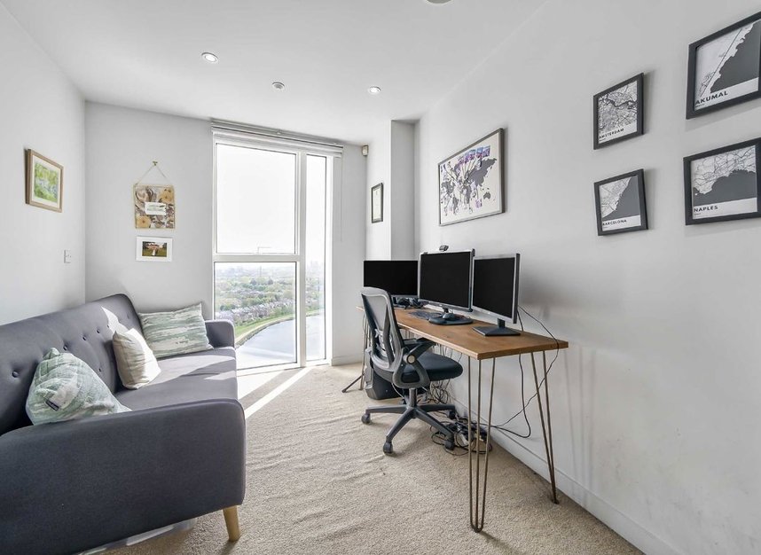 Flat for sale in Woodberry Grove, London, N4 (Ref 273489) | Dexters