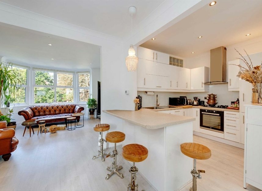 Properties for sale in Woodfield Road - W5 1SL view2