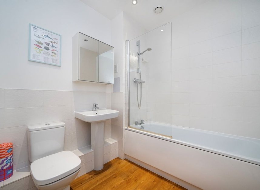 Properties for sale in Woodmill Road - E5 9PD view11