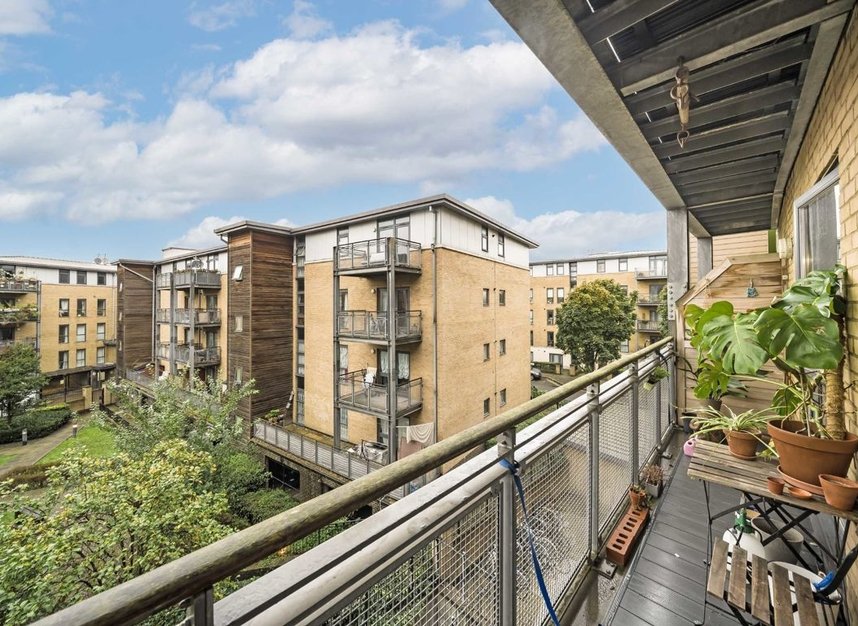 Flat for sale in Woodmill Road, London, E5 (Ref 213420) Dexters