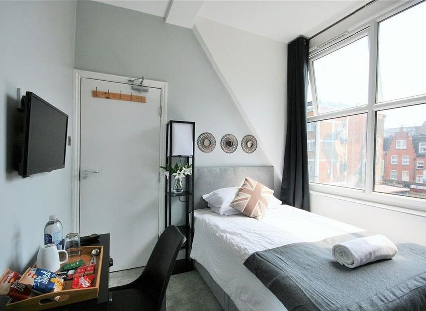 Properties for sale in Woodseer Street - E1 5HD view5