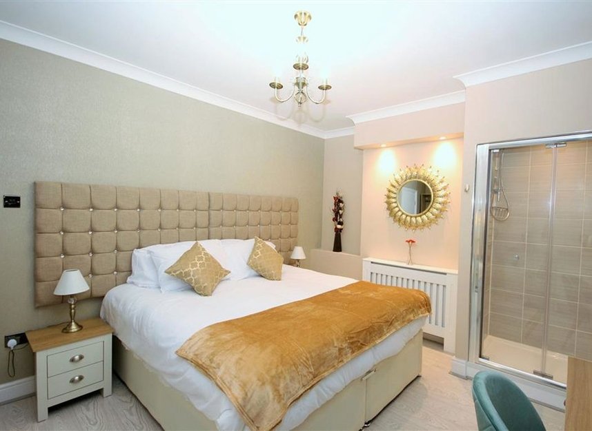 Properties for sale in Woodseer Street - E1 5HD view13