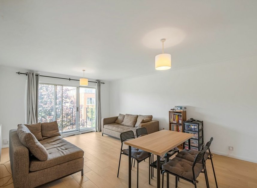 Properties for sale in Worple Road - SW19 4JB view2