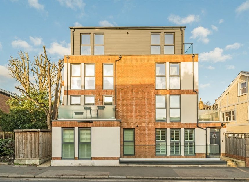 Properties for sale in Worple Road - SW19 4LB view6