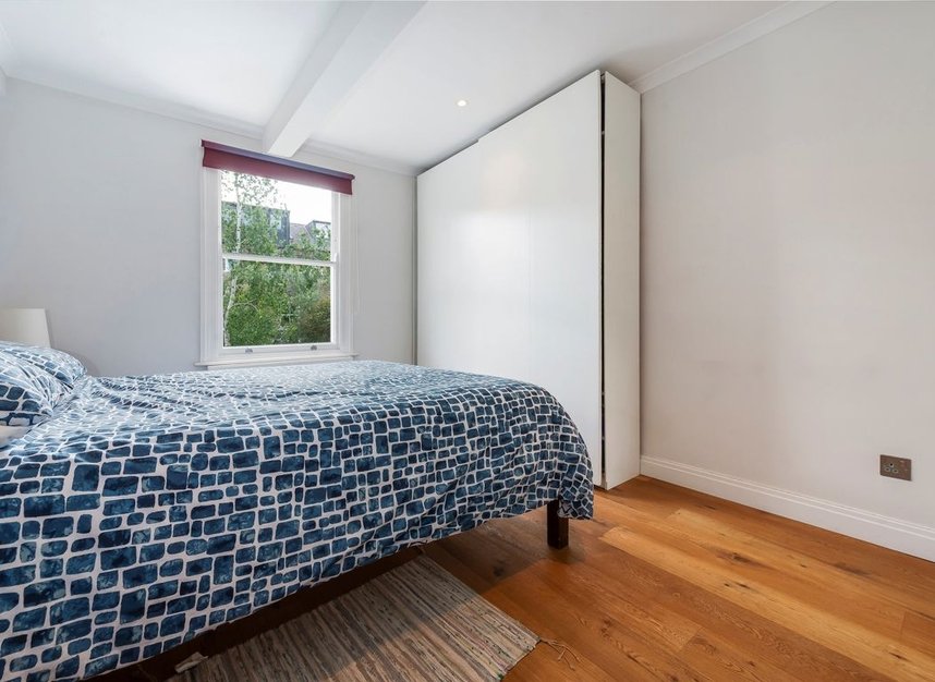 Properties for sale in Yerbury Road - N19 4RN view5