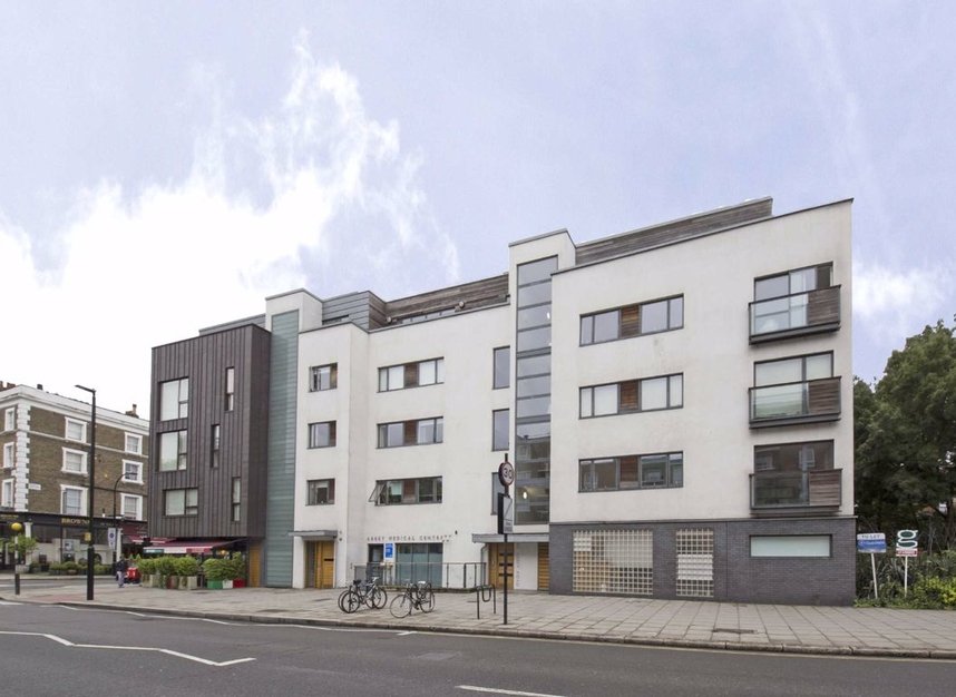 Flat to rent in St John�s Wood, London, NW8 0AG (PID