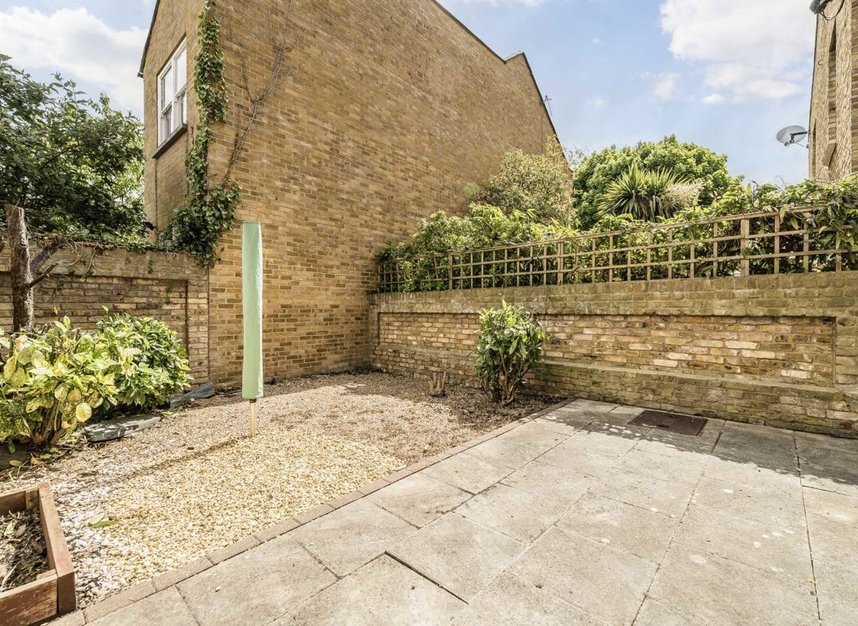 Properties let in Acton Lane - W4 5DD view6