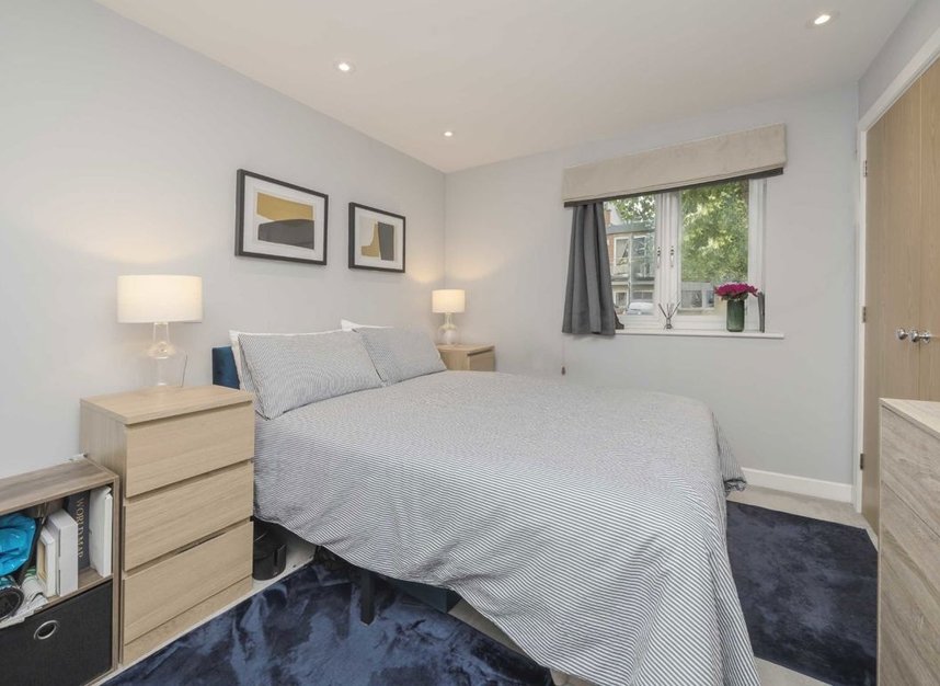 Properties let in Acton Lane - W4 5DD view5