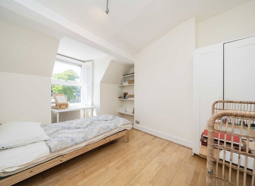 Properties let in Acton Lane - W4 5DL view5
