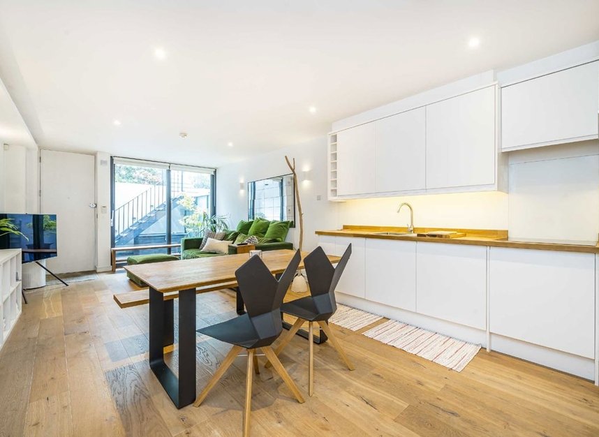 Properties to let in Acton Lane - W4 5DD view3