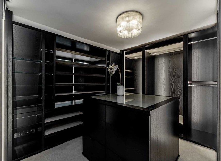Properties to let in Addison Crescent - W14 8JP view15