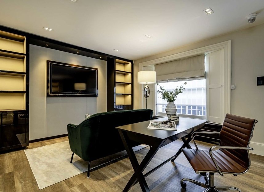 Properties to let in Addison Crescent - W14 8JP view16