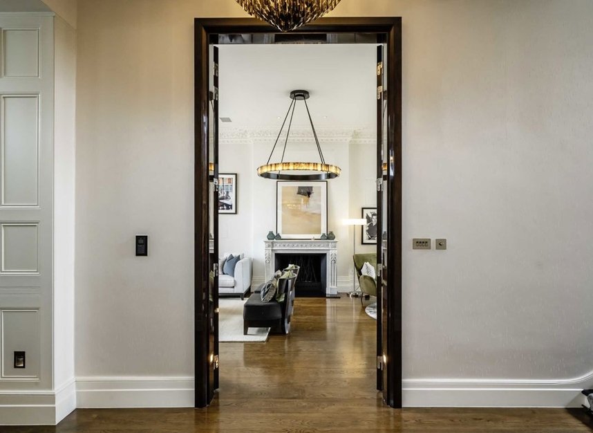 Properties to let in Addison Crescent - W14 8JP view9
