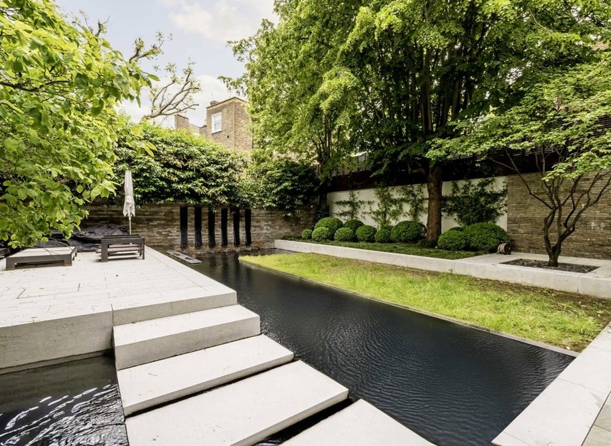 Properties to let in Addison Crescent - W14 8JP view17