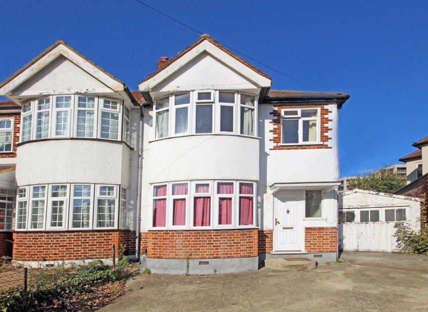 3 bedroom house for sale hounslow