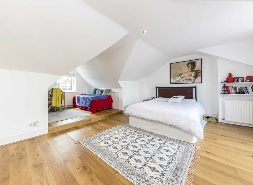 Properties let in Alexandra Park Road - N10 2DG view15