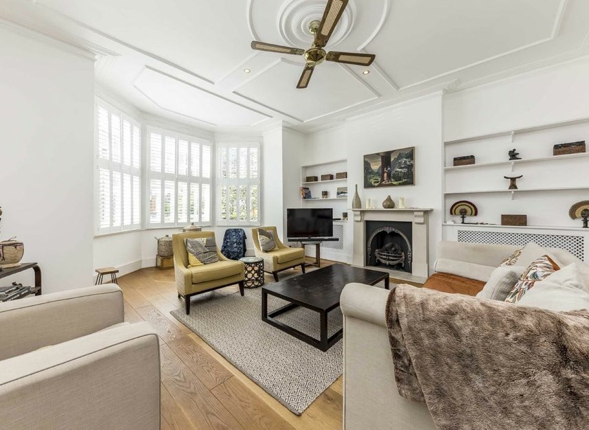Properties let in Alexandra Park Road - N10 2DG view2