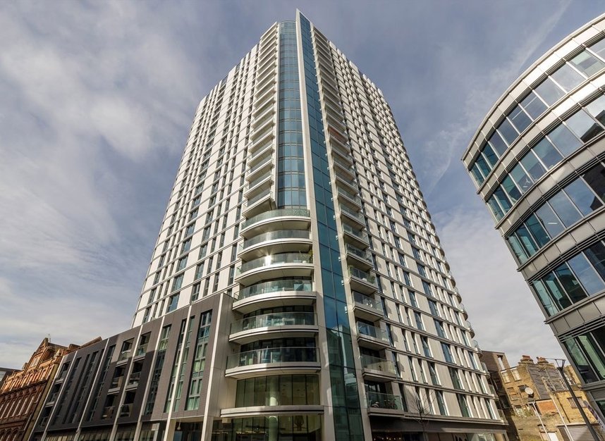 Properties to let in Alie Street - E1 8NF view1