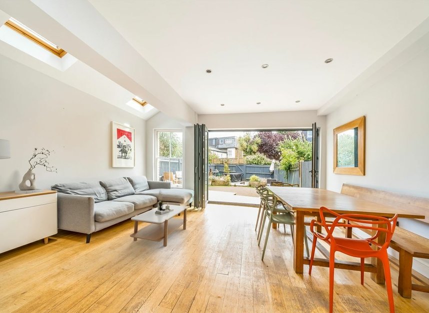 Properties let in Amyand Park Road - TW1 3HY view4