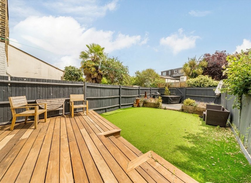 Properties let in Amyand Park Road - TW1 3HY view8