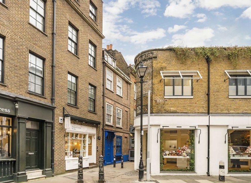 Properties to let in Artillery Passage - E1 7LJ view1