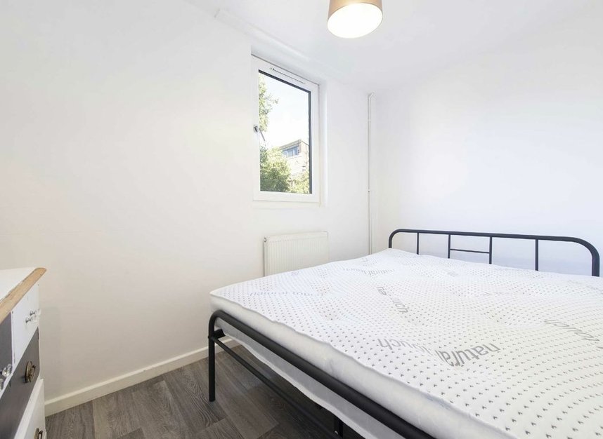 Properties to let in Ashbrook Road - N19 3DJ view5