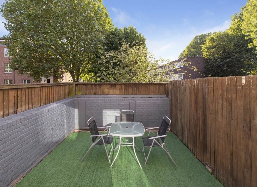 Properties to let in Ashbrook Road - N19 3DJ view6