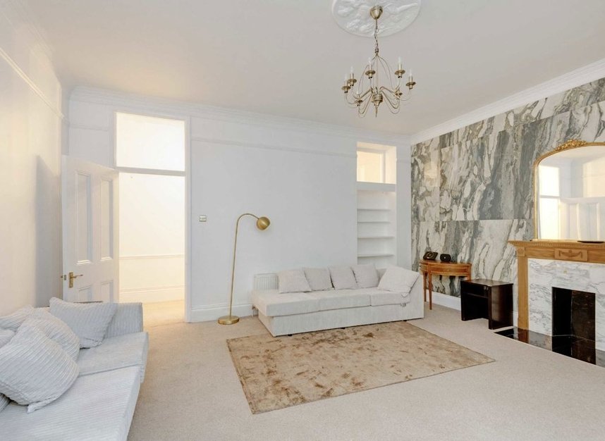 Properties to let in Ashley Gardens - SW1P 1HG view3