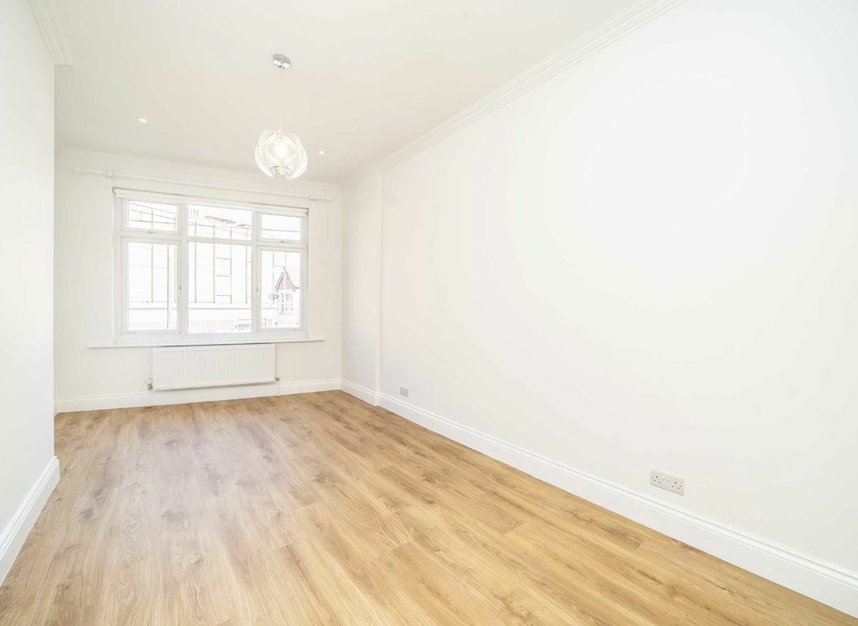 Properties let in Ashvale Road - SW17 8PW view4