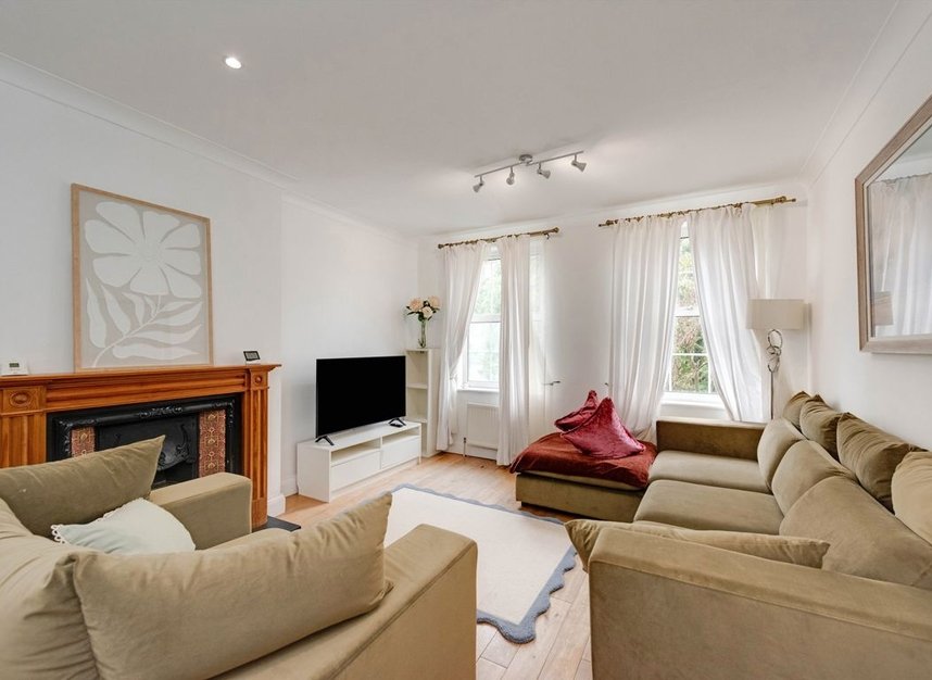 Properties to let in Aylmer Road - N2 0PJ view7