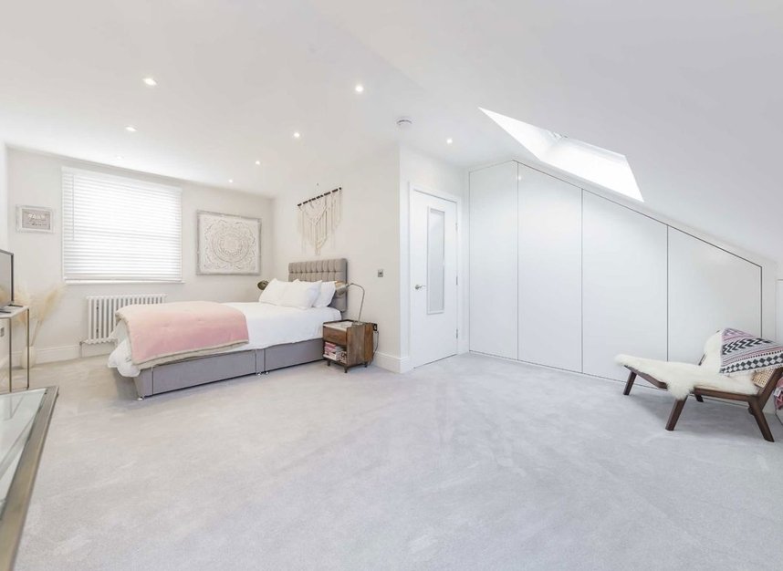 Properties let in Baronsmere Road - N2 9QB view12
